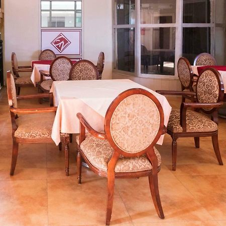 Easy View Hotel Mbarara Luaran gambar